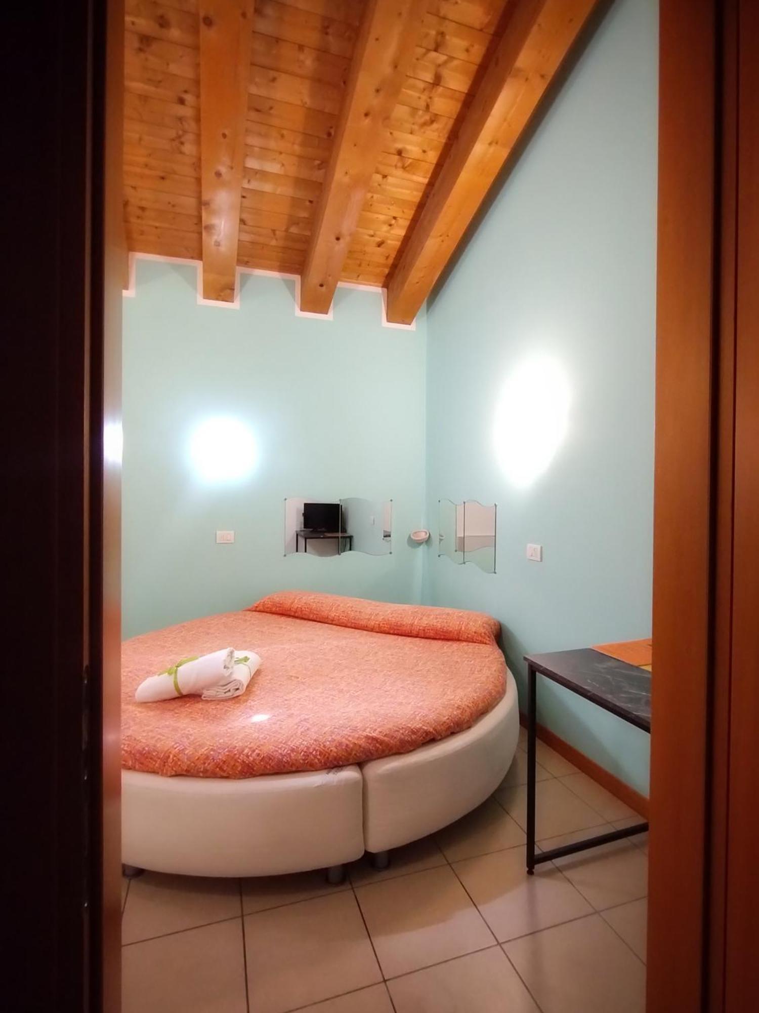 Hostal Quadrifoglio Relax San Donà di Piave Exterior foto