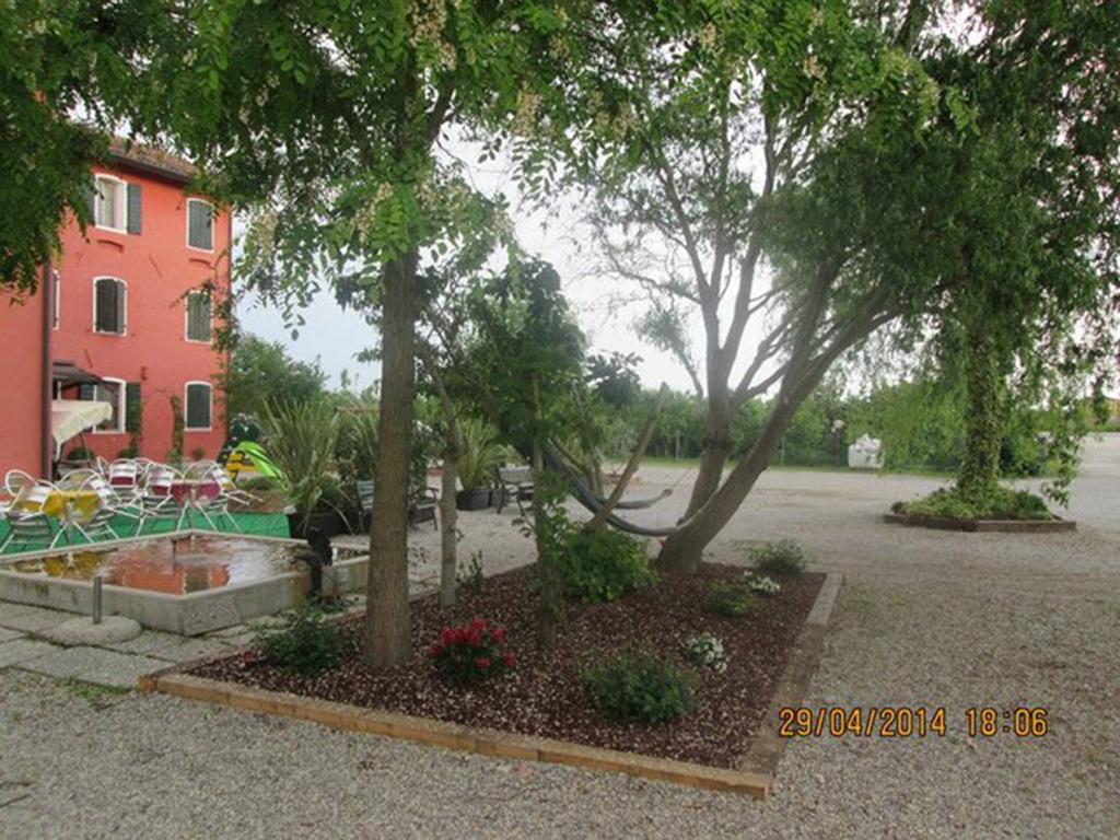 Hostal Quadrifoglio Relax San Donà di Piave Exterior foto